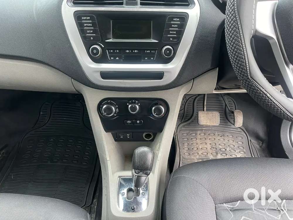 Tata Tiago Revotron 2018