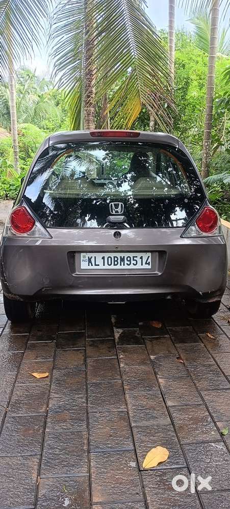Honda Brio Petrol 2013 Car