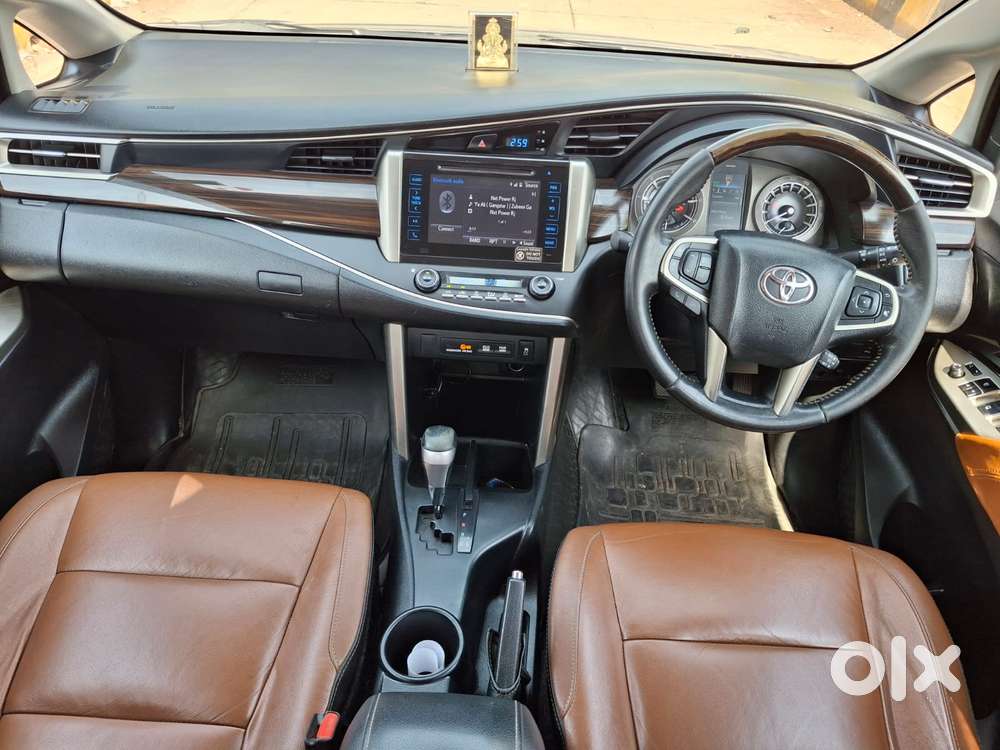 Toyota Innova Crysta 2.8z Automatic, 2018, Diesel