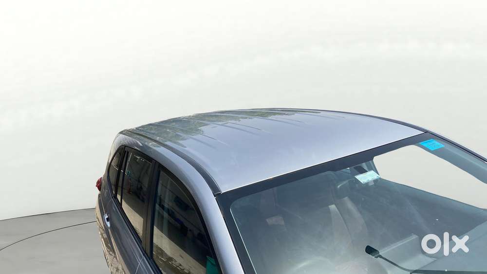 Maruti Suzuki Invicto Zeta Plus 8str, 2023, Petrol