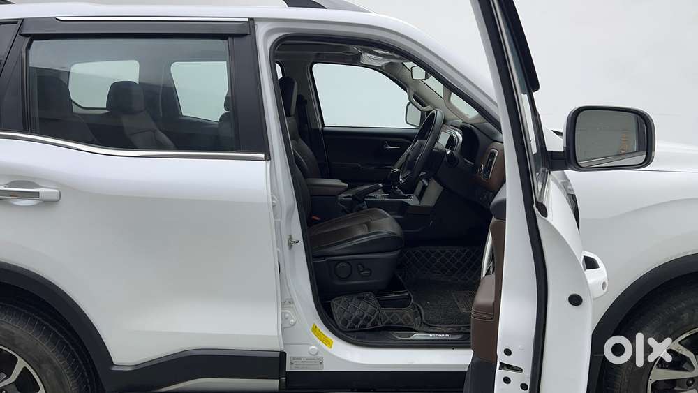 Mahindra Scorpio N Z8 L Petrol Mt 6 Str, 2024, Petrol