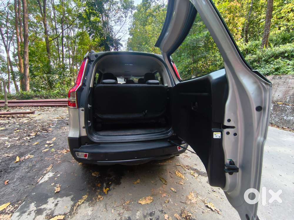 Mahindra Scorpio-n 2.2 Z2 Diesel Mt 7 Str, 2023, Petrol