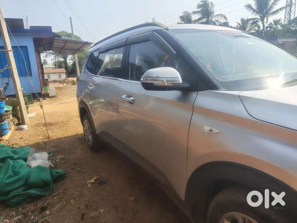 Kia Carens 2022 Petrol Good Condition