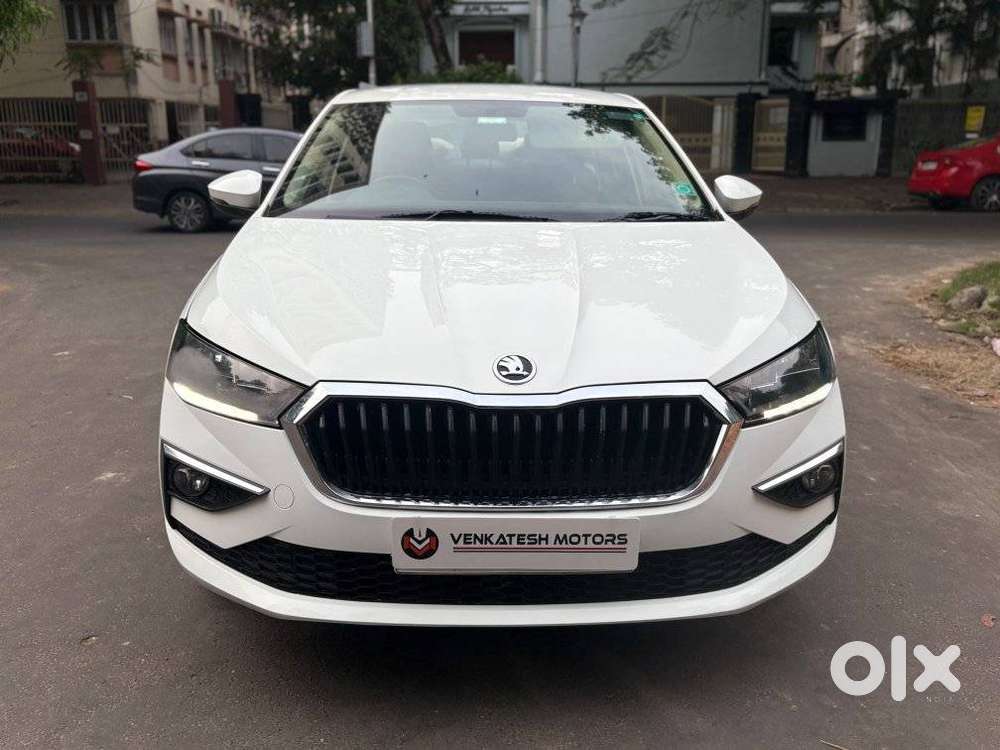 Skoda Slavia Ambition 1.5l Tsi Mt, 2023, Petrol