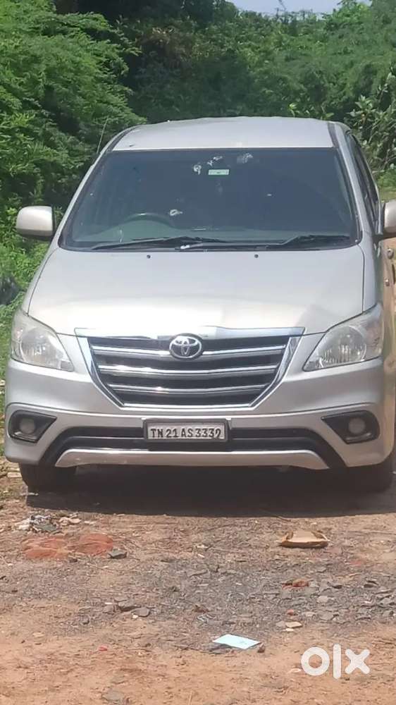 Toyota Innova 2014 Diesel Well Maintained