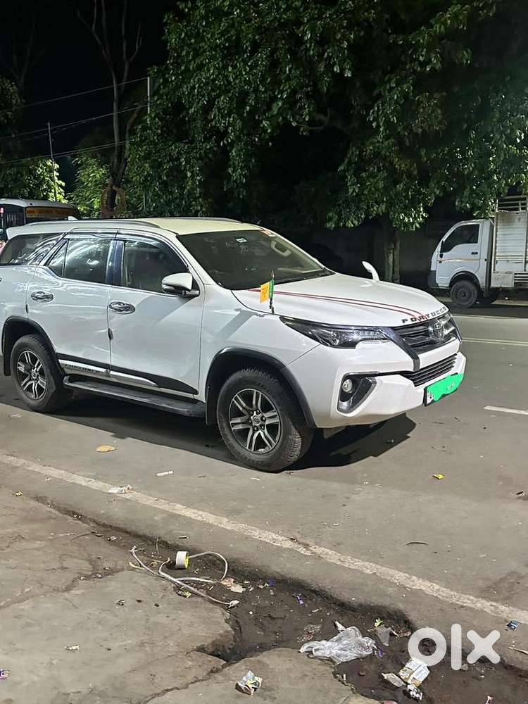 Toyota Fortuner 2017 Diesel 170000 Km Driven