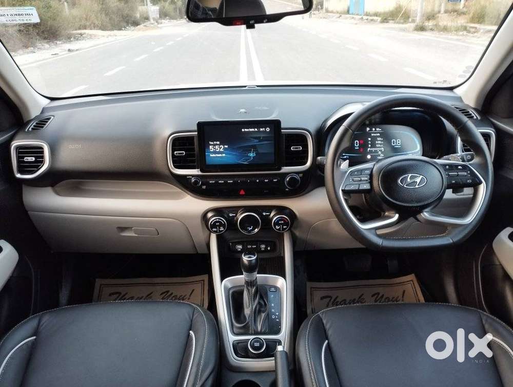 Hyundai Venue 1.0 Sx (o) Turbo Dct, 2023, Petrol