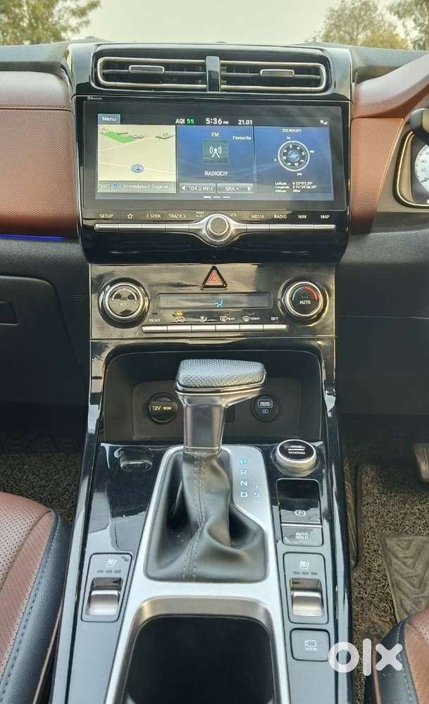 Hyundai Alcazar 2.0 Signature (o) Petrol At 7 Str, 2023, Petrol