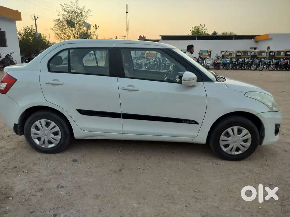 Maruti Suzuki Swift Lxi 2012