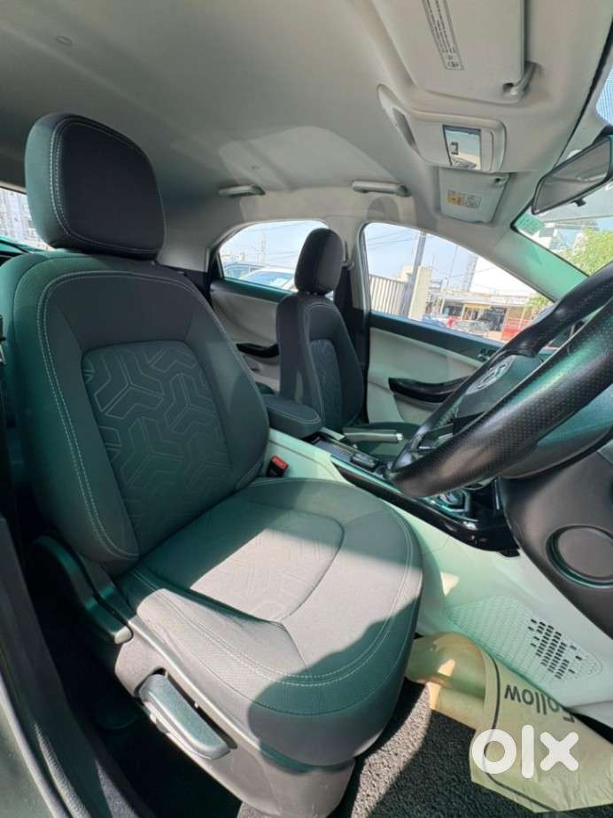 Tata Nexon 1.2 Revotron Xza Plus, 2022, Petrol