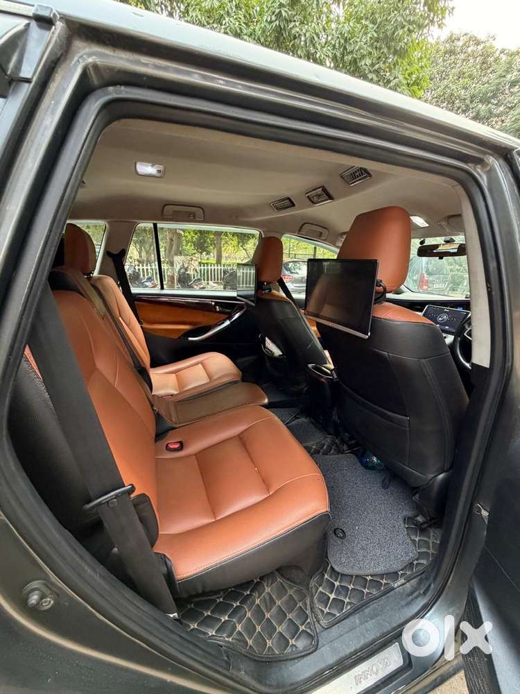 Toyota Innova Crysta 2.4 Gx Mt, 2018, Diesel