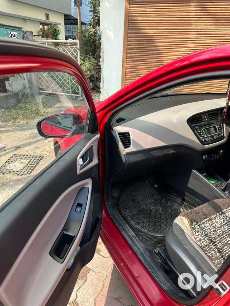 Hyundai Elite I20 2014 Petrol Well Maintained Tiptop Condition