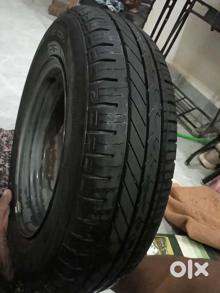 Mast Condition 95% Mall  65/80/14