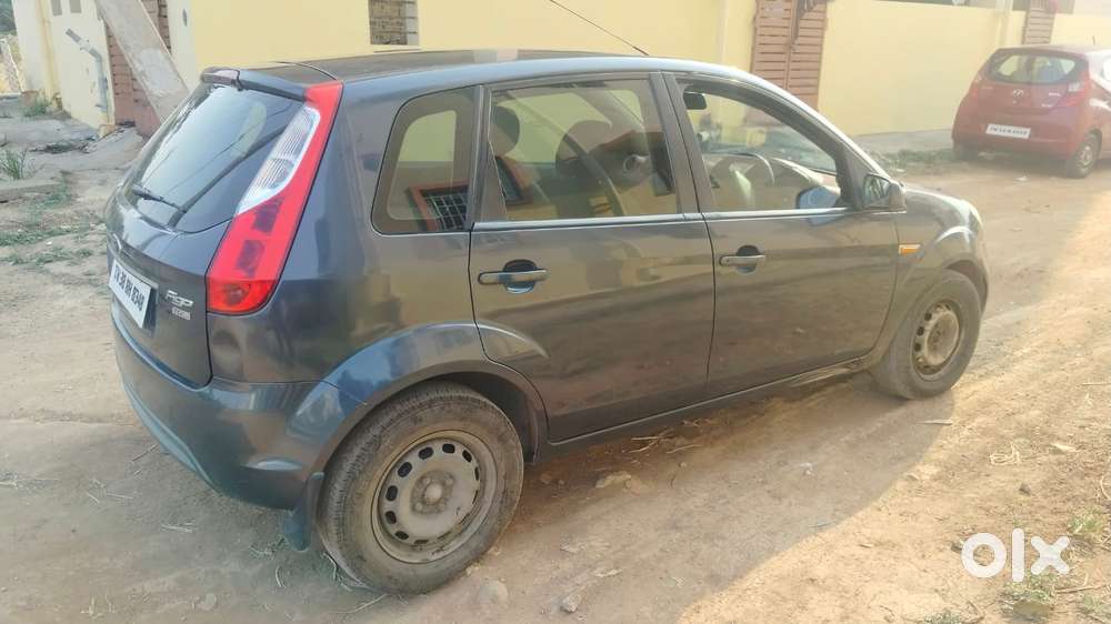 Ford Figo 2010-2012 Diesel Titanium, 2011, Diesel