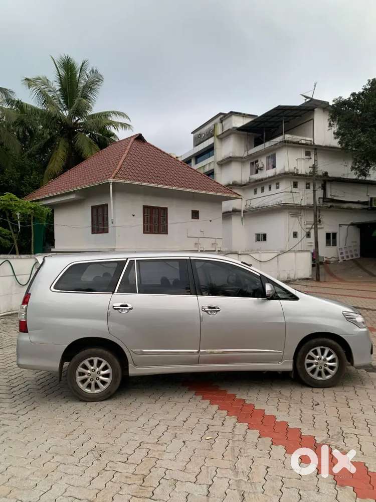 Toyota Innova Diesel 2015