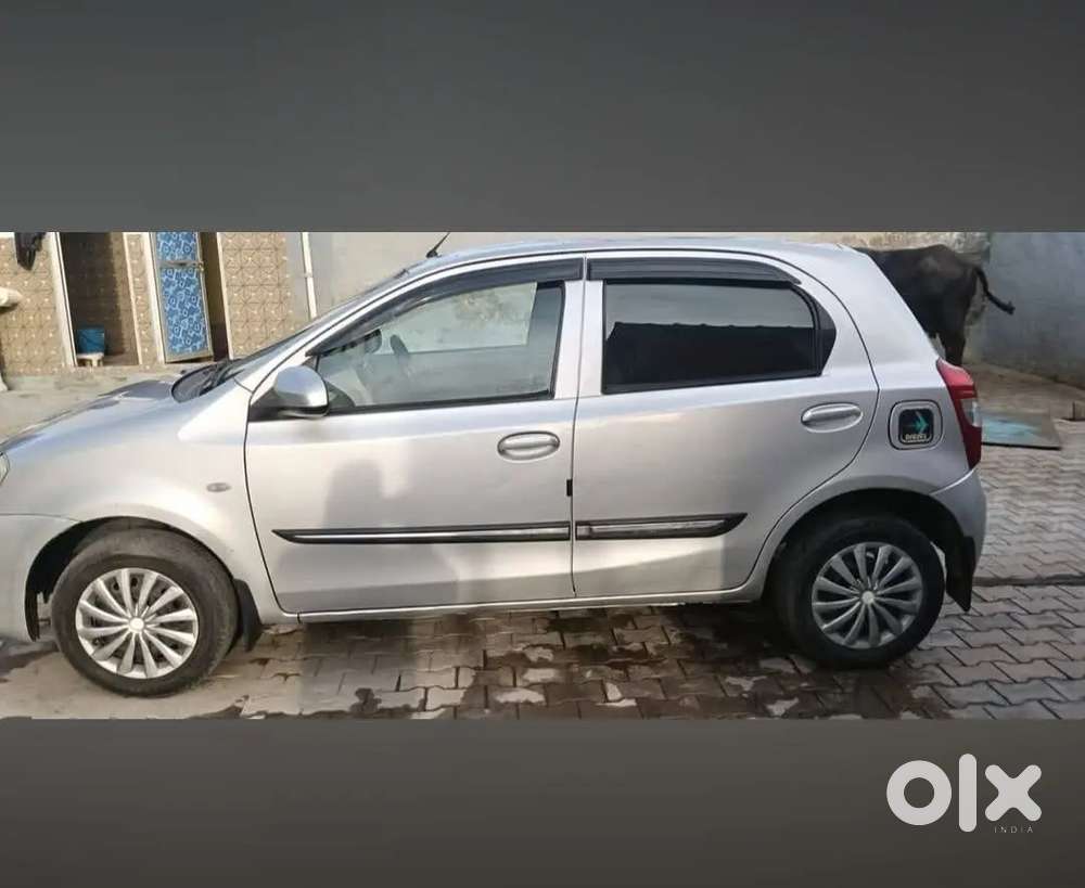 Toyota Etios Liva 2016