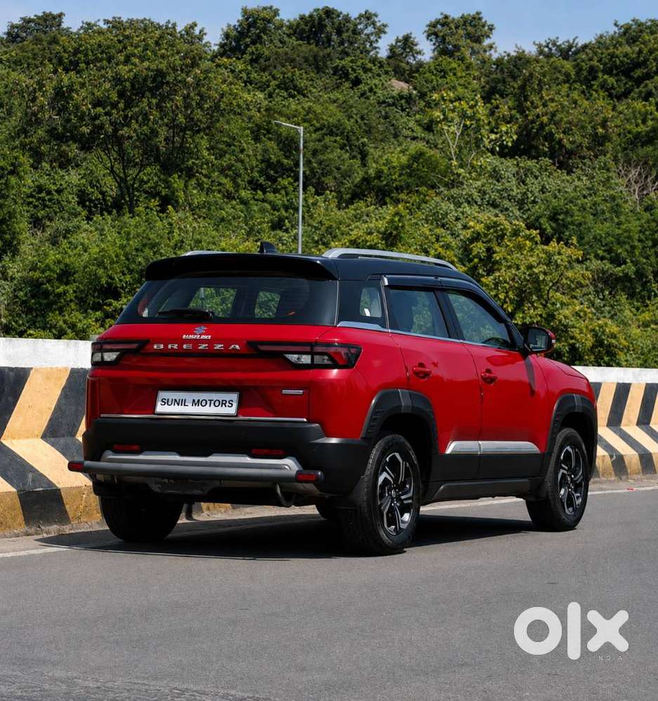 Maruti Suzuki Brezza 1.5 Zxi Plus Smart Hybrid Dual Tone, 2025, Petr..