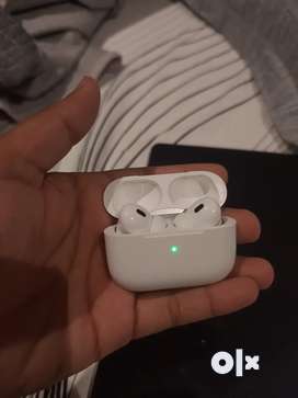 Second Hand Airpods in India Used Mobiles for sale in India OLX