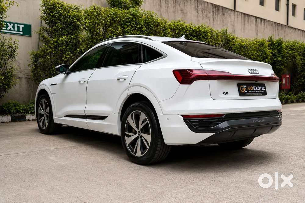 Audi Q8 E-tron, 2023, Electric