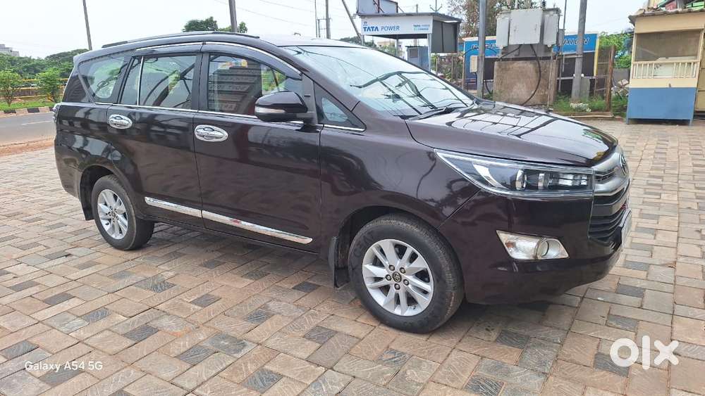Toyota Innova 2.5 Vx 8 Str, 2017, Diesel