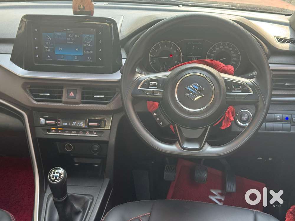 Maruti Suzuki Brezza, 2023, Petrol