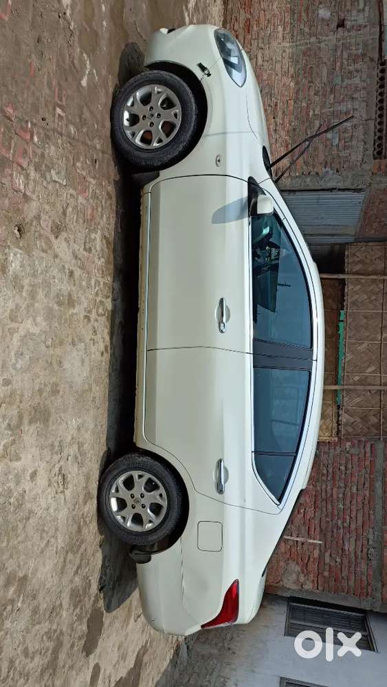 Renault Scala 2016 Petrol 90000 Km Driven
