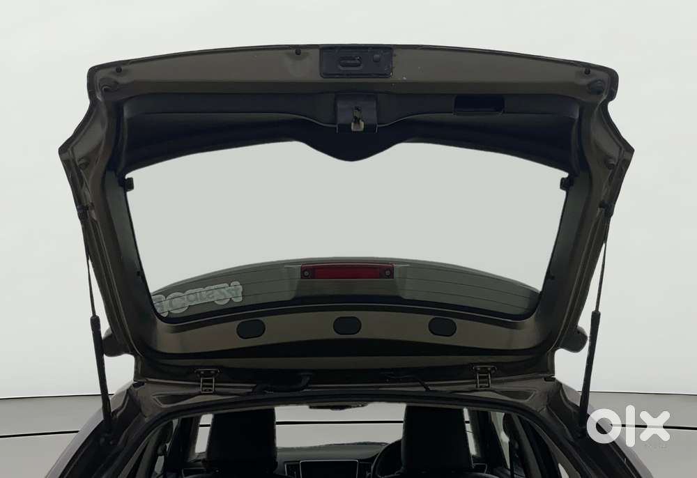 Maruti Suzuki Baleno Zeta, 2020, Petrol