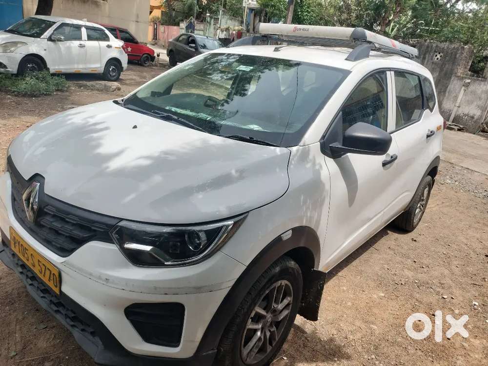 Renault Triber 1.0 Petrol Manual 2024
