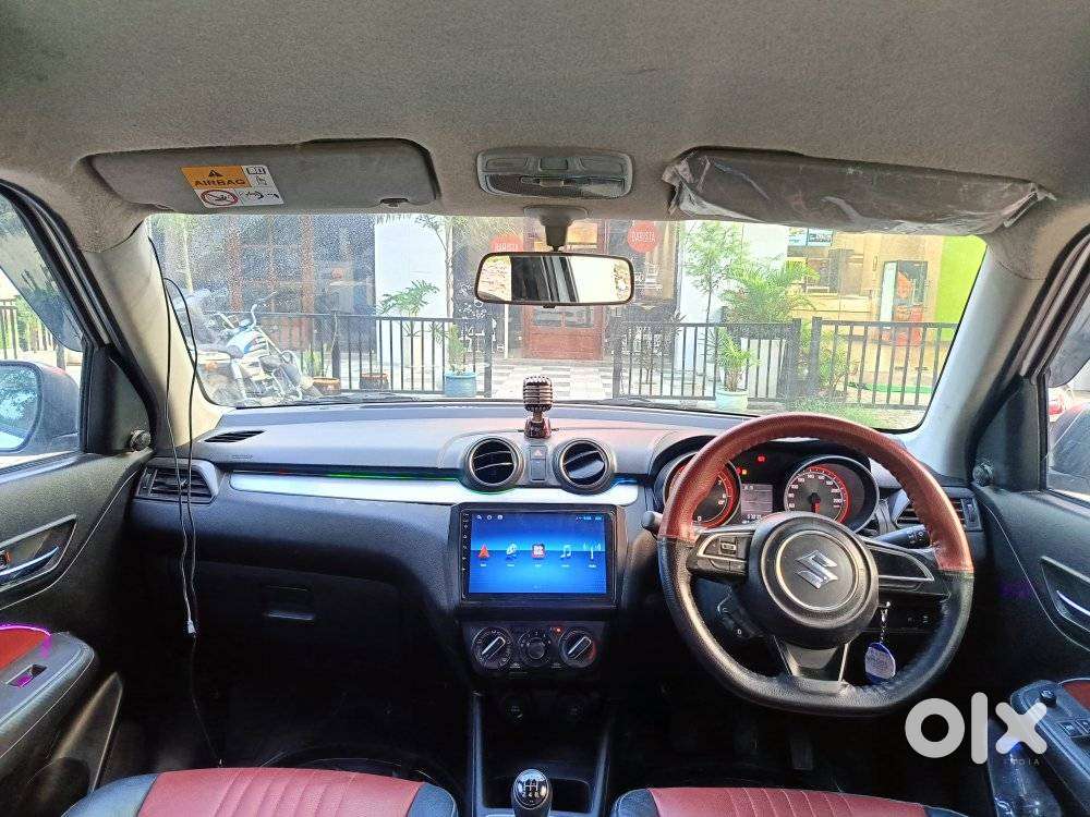 Maruti Suzuki Swift Vxi + Manual, 2023, Petrol