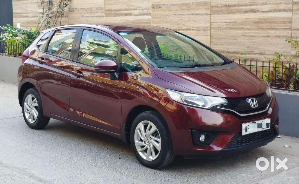 Honda Jazz V Mt Privilege, 2017, Petrol