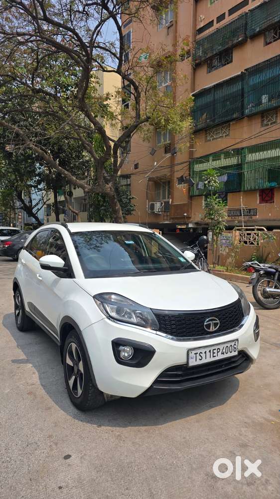 Tata Nexon 1.2 Revotron Xza Plus, 2018, Diesel