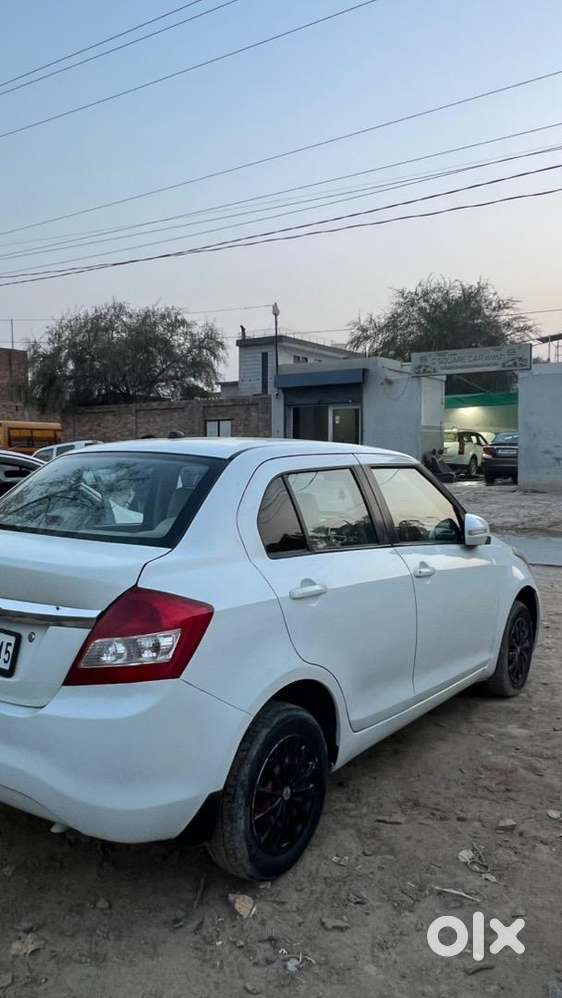Maruti Suzuki Swift Dzire 2017 Diesel Well Maintained