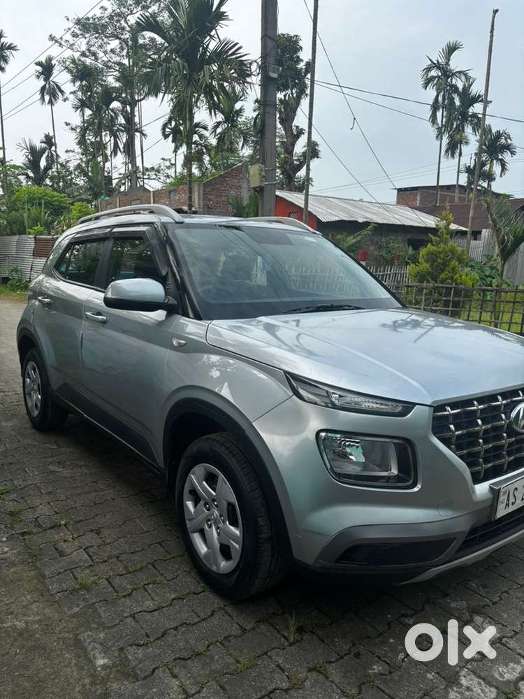 Hyundai Venue Petrol 2020 Model