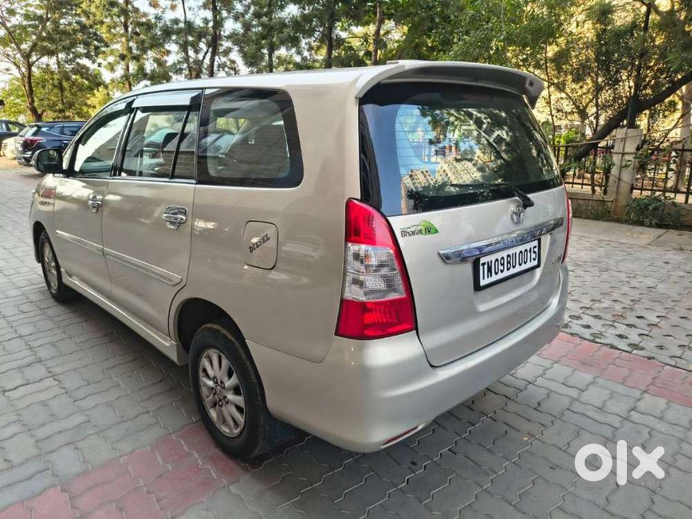Toyota Innova 2.0 V, 2013, Diesel