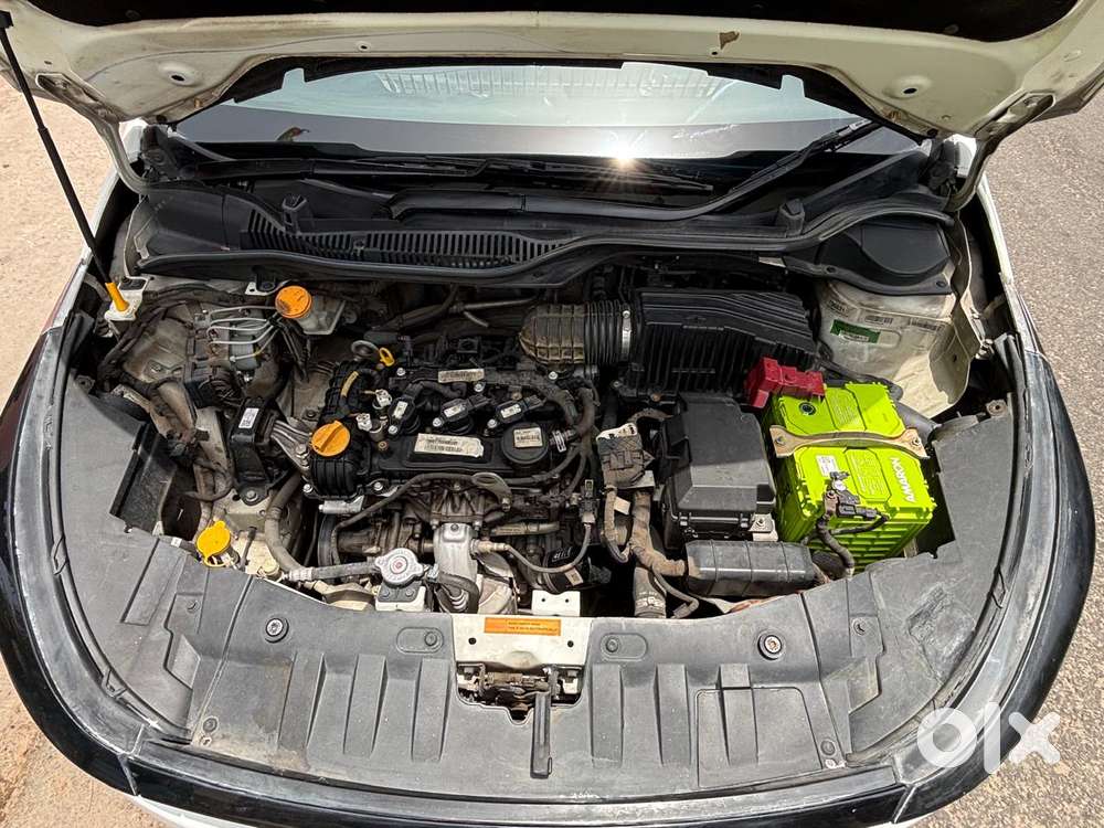 Tata Altroz Xz, 2022, Petrol