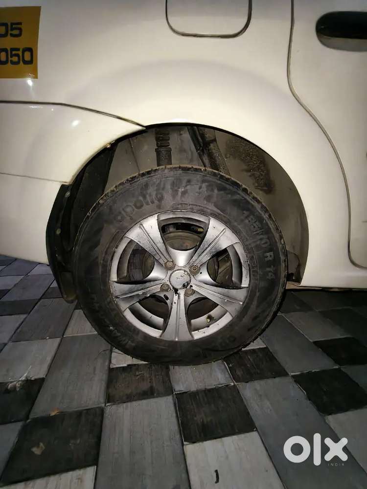 Car For Sale (permet With Diesel ) 2010