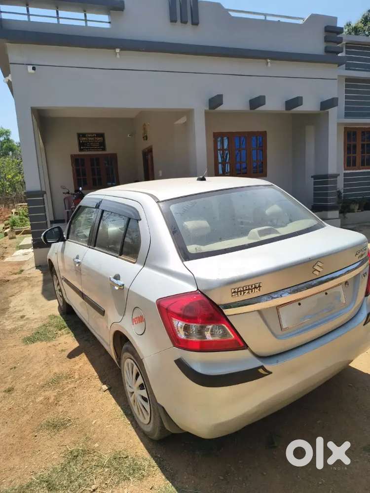 Maruti Suzuki Dzire 2017 Petrol Well Maintained