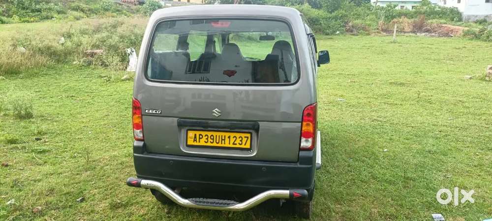 Maruti Suzuki Eeco 2022 Petrol Well Maintained