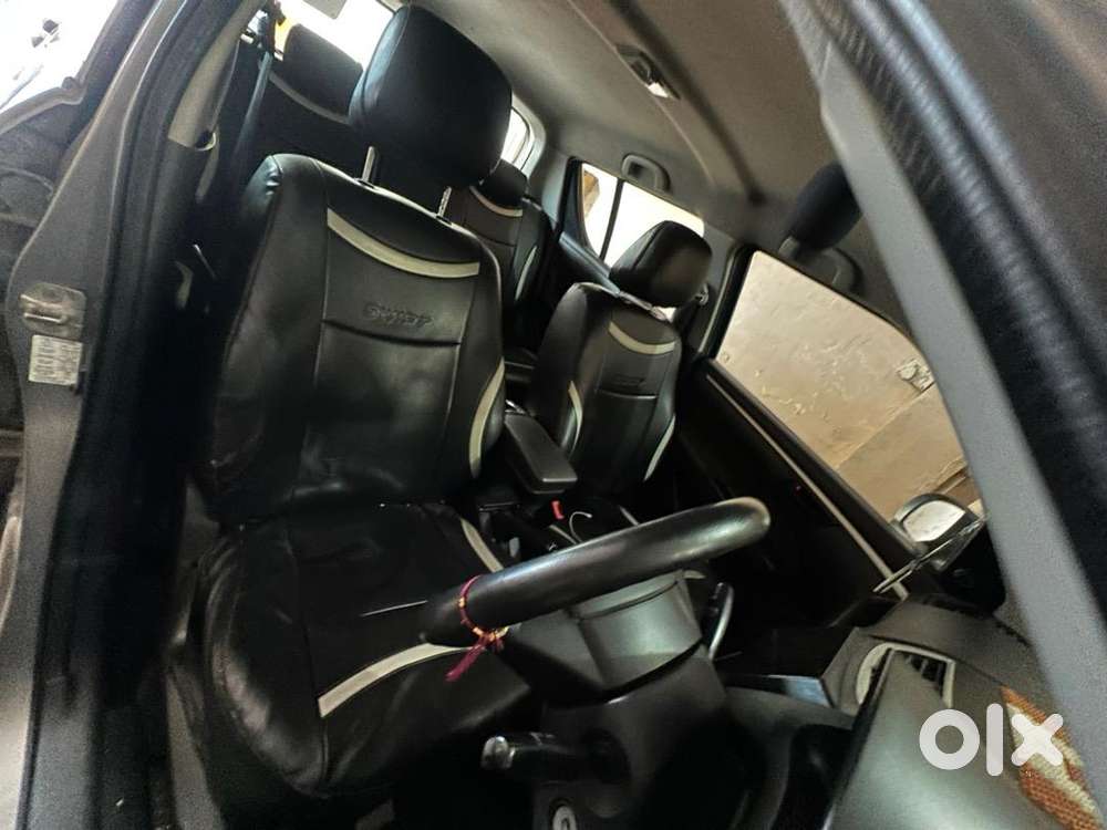 Maruti Suzuki Swift 2017 Cng & Hybrids 95800 Km Driven