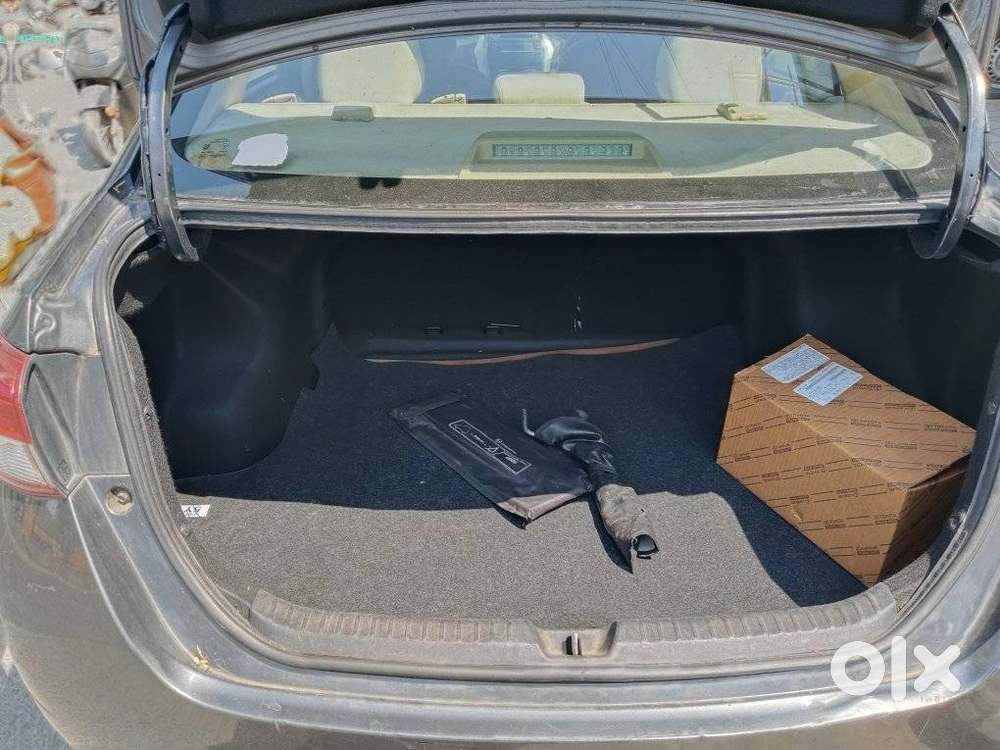 Toyota Yaris Ativ J, 2018, Petrol