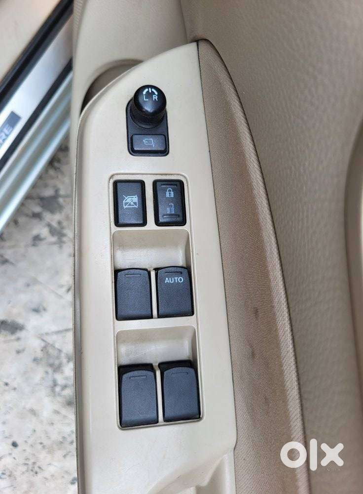 Maruti Suzuki Dzire 1.2 Vxi, 2016, Petrol