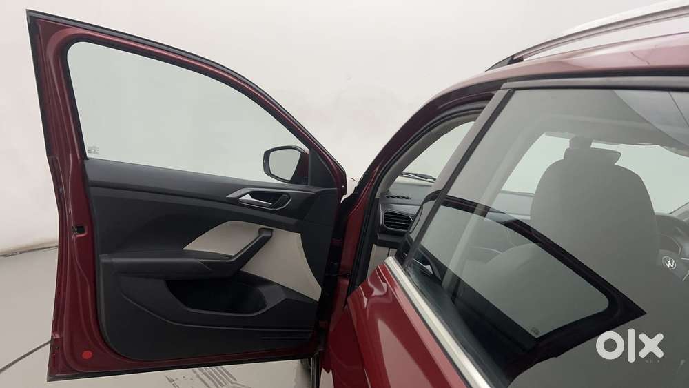 Volkswagen Taigun Topline 1.0 Tsi At (electric Seats), 2022, Petrol