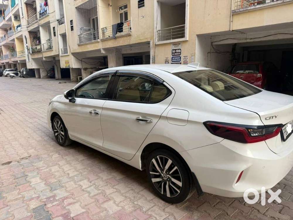 Honda City, 2022, Petrol