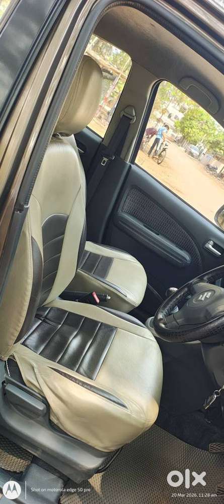 Maruti Suzuki Ritz Vxi, 2014, Petrol