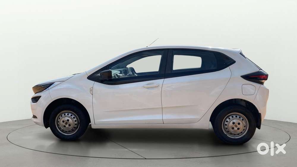 Tata Altroz 1.2 Xm, 2020, Petrol