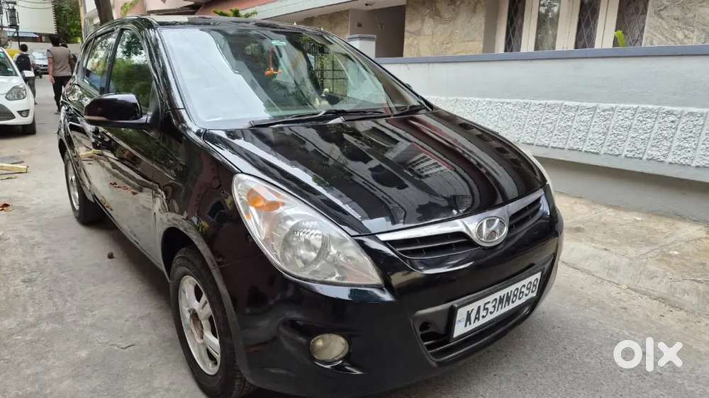 Hyundai I20 Asta Petrol 2010 Model