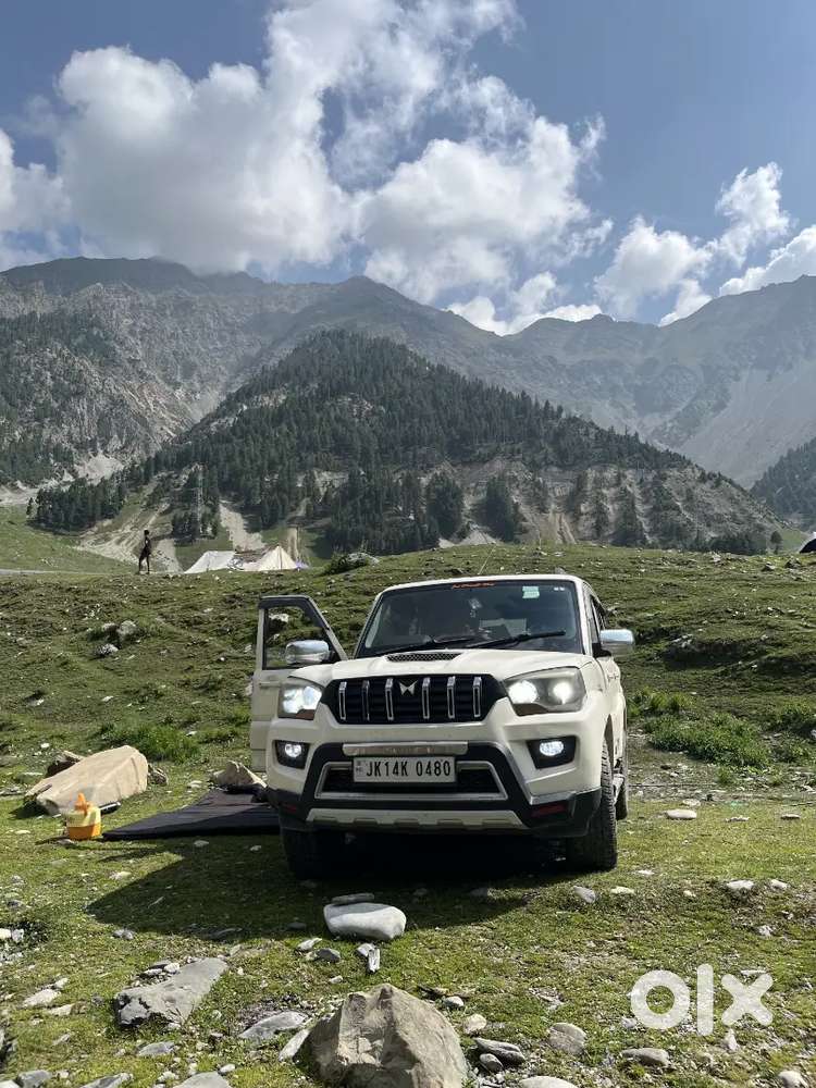 Mahindra Scorpio Classic 2015