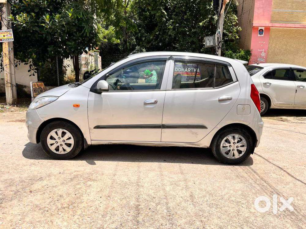 Hyundai I10 Sportz At, 2010, Petrol