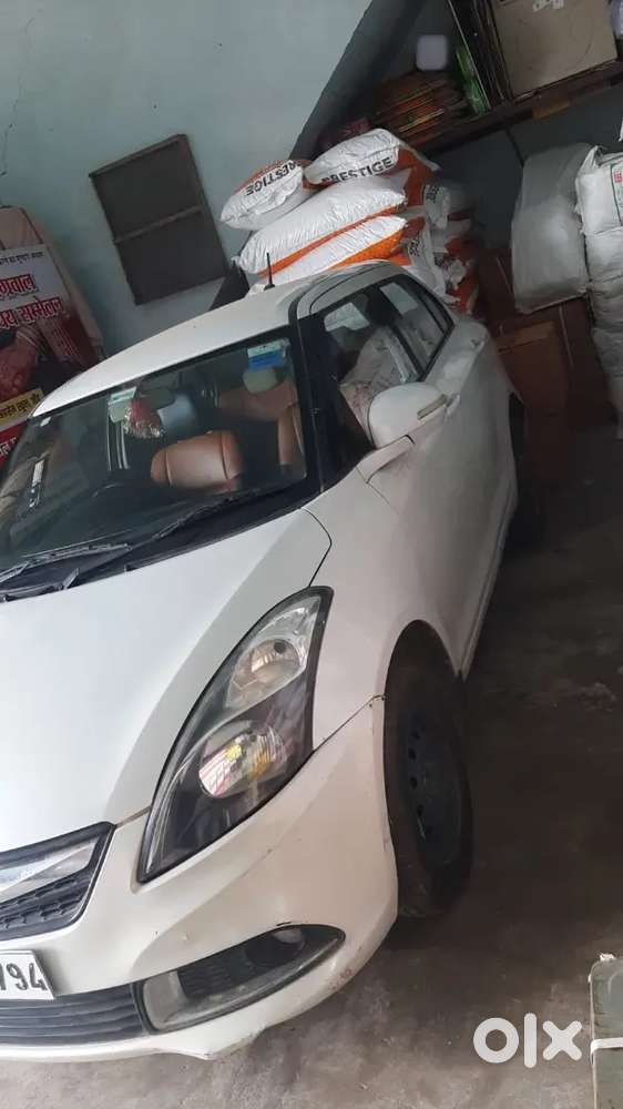 Swift Dezire बिल्कुल साफ कार