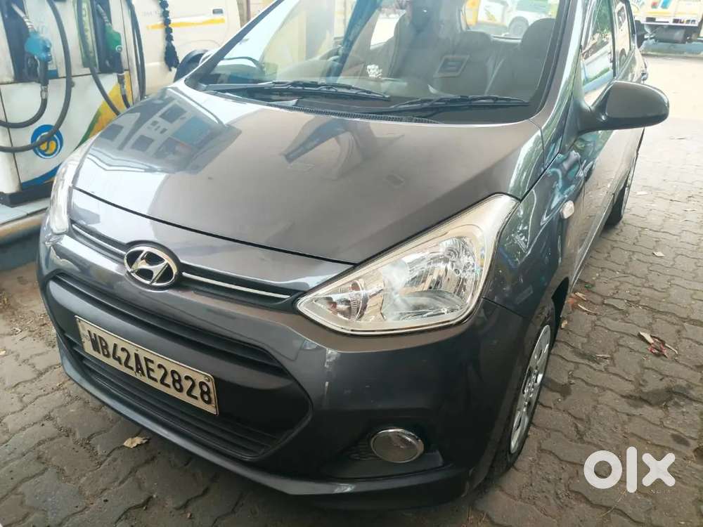Hyundai Grand I10 2015 Diesel 18034 Km Driven Well Maintained